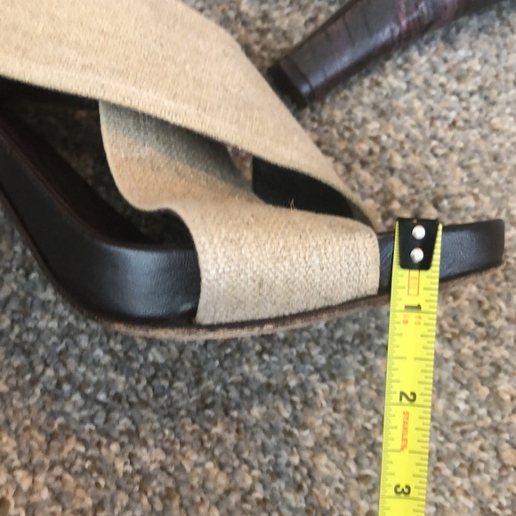 Donald J Pliner Criss Cross Heeled Sandals - Picture 11 of 11